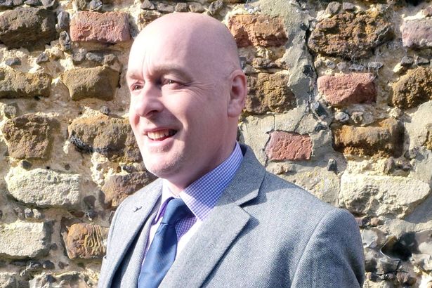 Simon Booth